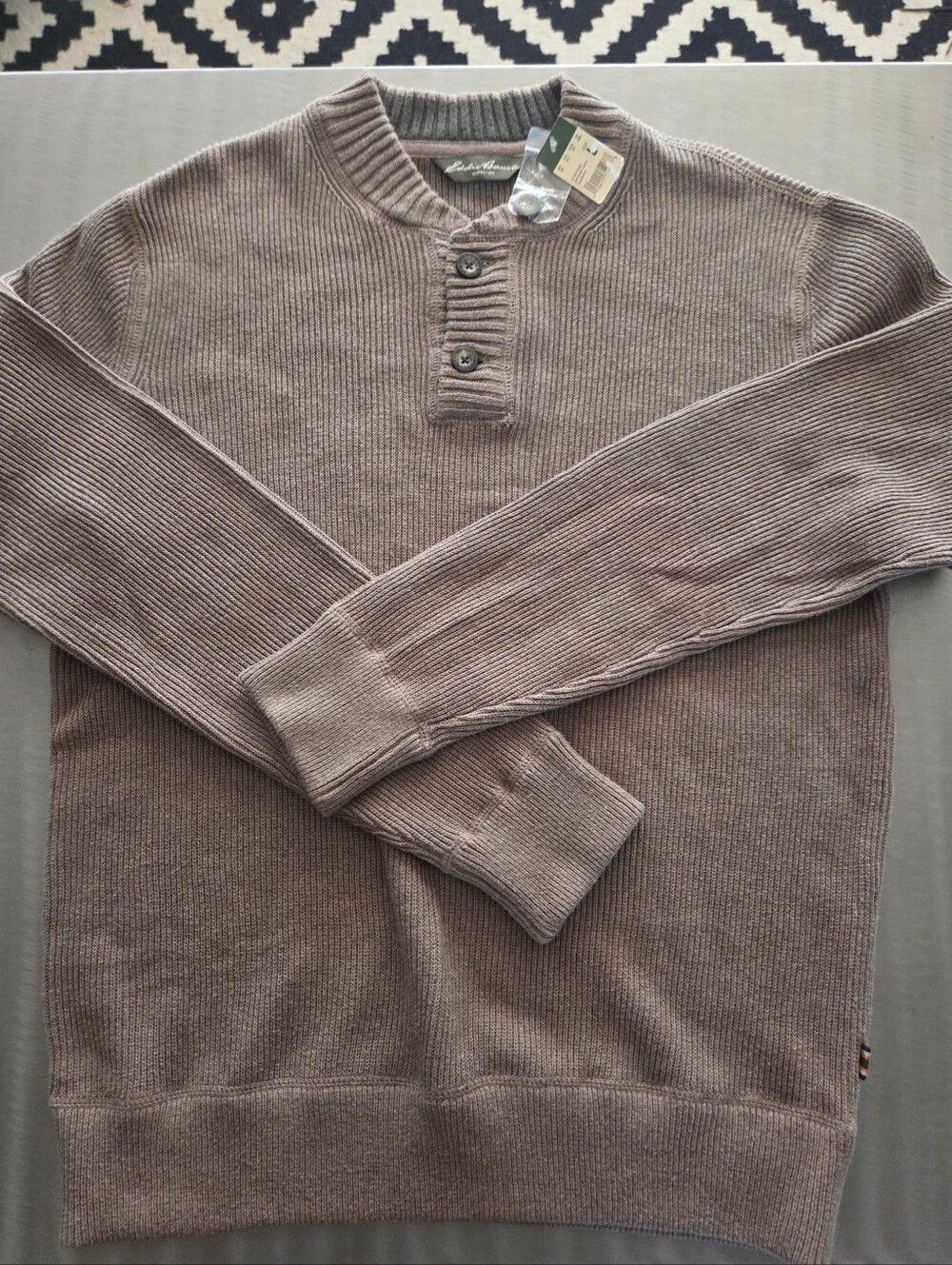 Eddie Bauer NWT 100% Cotton Henley Sweater Flip Cuffs Outdoor Taupe Men’s Large